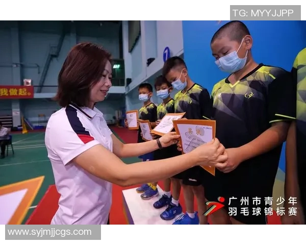 广州羽毛球队在全国锦标赛积分榜上以94分稳居第一名展现强劲实力